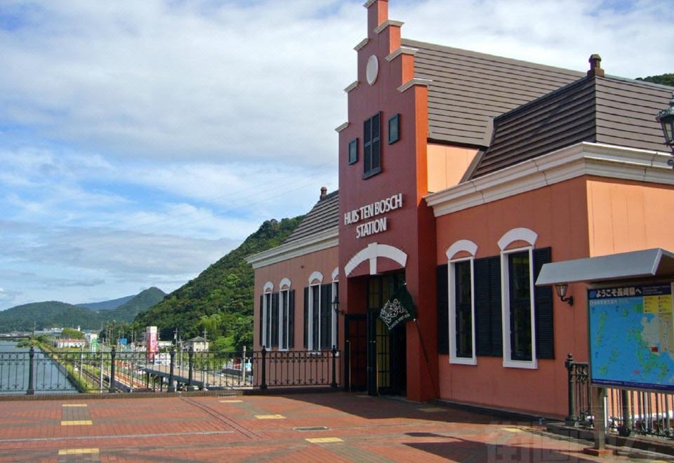 3. 호텔 로레레이..