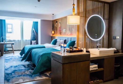 호텔 조식 및 편의시설