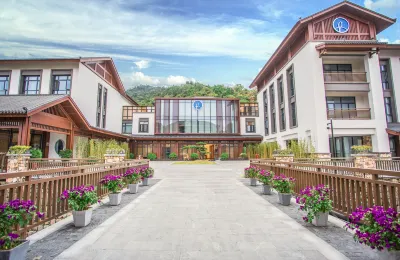 항저우 링산 이주 라이프 호텔（시후시산디처공원） 첫 번째 아울렛 주변 호텔