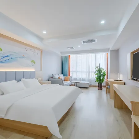 Qingzhu·Youyang Hotel (Guang'an Street Museum Metro Station) Отели рядом с достопримечательностью «Чанган»