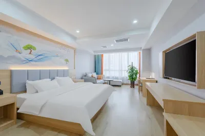 Qingzhu·Youyang Hotel (Guang'an Street Museum Metro Station) Hotels near Hebei Indoor Stadium