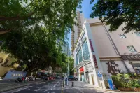 Jisiman Boutique Sea View Apartment(Dadonghai Haiyun Road) - Condos