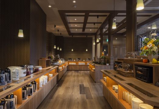 루트인 요나고 로비