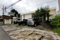 The Nest Hotel Hotels near Royal Ambarrukmo Garden