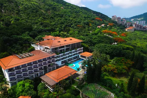 Evergreen Resort Hotel