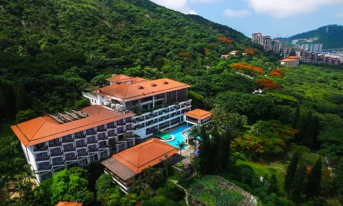 Evergreen Resort Hotel