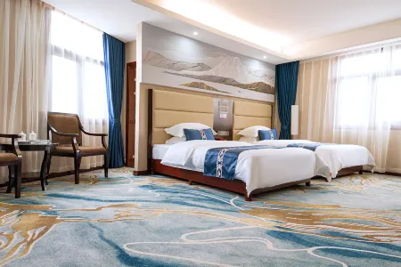 Ziyun Hotel Отели в г. Чалин