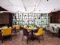 Hampton by Hilton Beijing Shijingshan Amusemen Park Hotels near Shijingshan