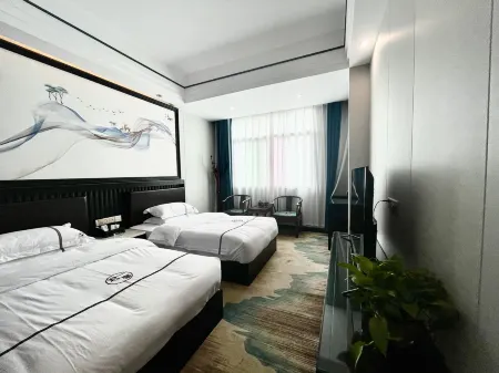 Xunwu Junhao Business Hotel Отели рядом с достопримечательностью «Zhongshan Pedestrian Street»