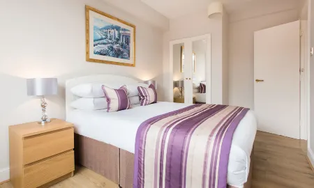 Chelsea Cloisters Serviced Apartments