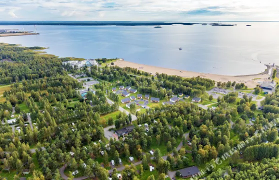 納利卡里海濱小屋