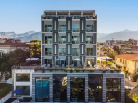 ホテル エクセルシオール マッサのホテル