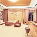 Yuanjia Hotel (Moon River)