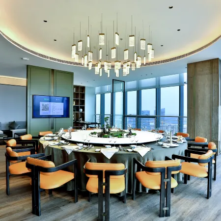 Longyou Oriental Wenlan Hotel