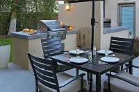 7 Springs Inn & Suites