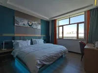 Holiday Inn View Philippe