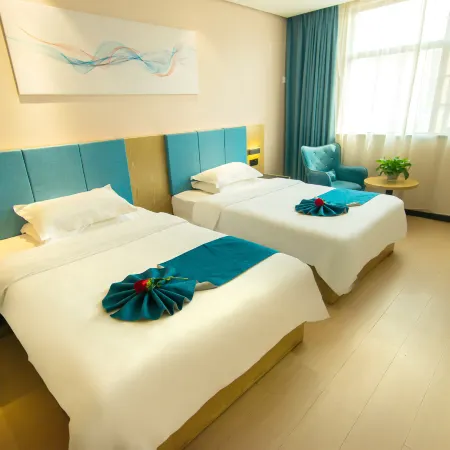 SET Collection Hotel (Macheng North Station Business Logistics City)