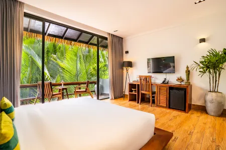 RiverTree Villa & Resort