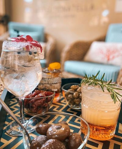 ロビーラウンジ ホテル ドナテーラの写真