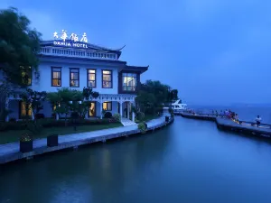 Grand Hotel