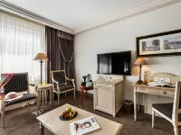 Royal Manotel Hotels in Geneva