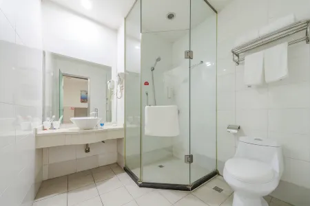 Mechar Hotel (Zhangjiagang Yangshe Old Street) Отели рядом с достопримечательностью «Спортивный зал Чжанцзяцзян-Ган»