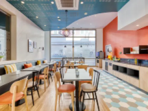 Appart'City Confort Paris Clichy - Mairie Hotels in Clichy