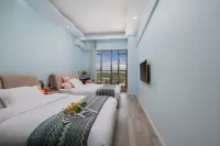 Hongdu Hotel (Kunming South High-speed Railway Station University Town) - pemandangan pegunungan
