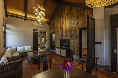 Lan Mei Shan Resort Hotel Отели рядом с достопримечательностью «Rhino Land of The Pu'Er National Park»