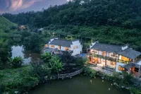 Half-Mu Fangtang Redwood Forest Parent-child Holiday Villa