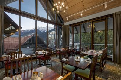 洋食レストラン コプソーン ホテル アンド リゾート クイーンタウン レイクフロントの写真