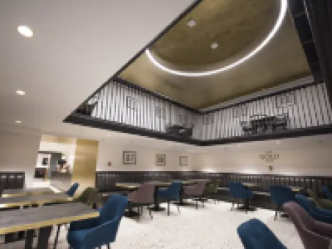 ธนาคารทองคำ โรงแรมในปราก