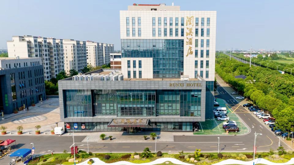 Runxi Hotel