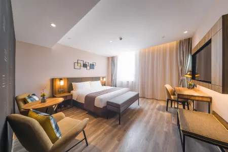 Home Inn Select (Taiyuan Railway Station West Square Chaoyang Street Branch)
