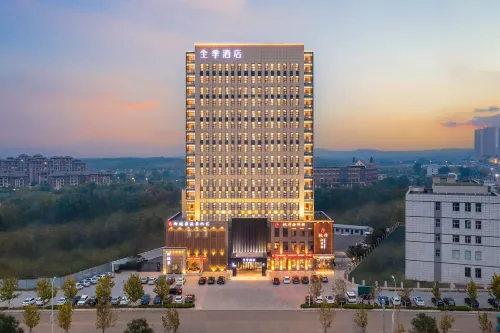 JI Hotel (Dalian Changxing Island Economic Zone) - parking