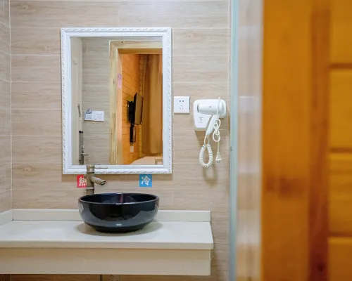 Xia Mo Inn (Zhangjiajie Tianmen Mountain Cableway Branch) Kamar Photos