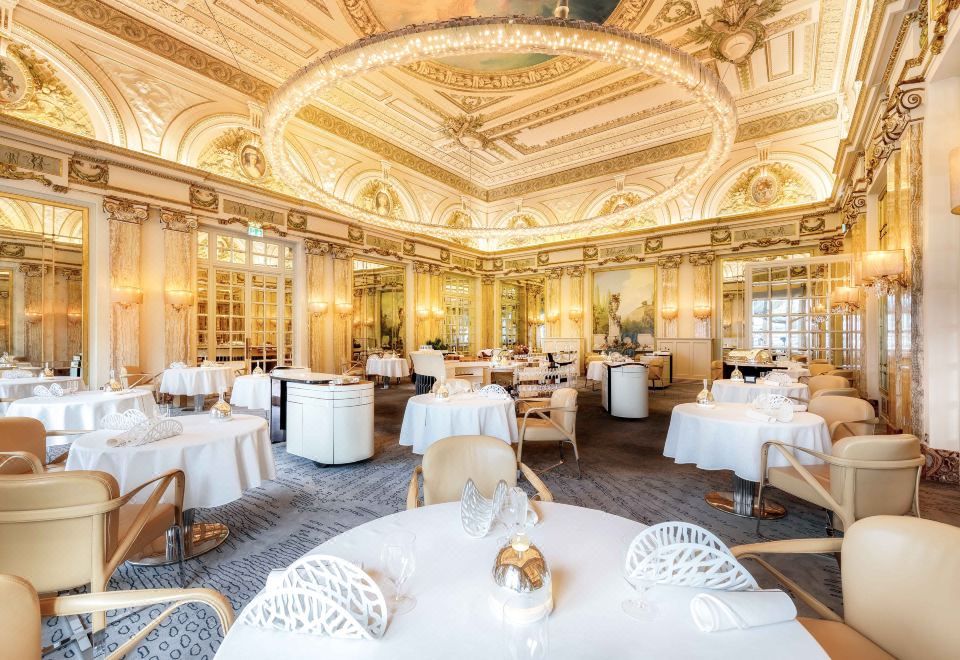 호텔 드 파리 몬테카를로 객실