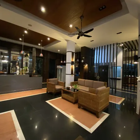 77 Patong Hotel & Spa