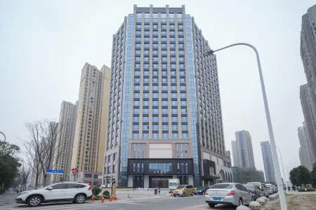 JI Hotel (Wuhan Baishazhou Longhu Tianjie) Отели рядом с достопримечательностью «Wuhan University of Science and Technology Department of Physical Education (Maojiawan)»