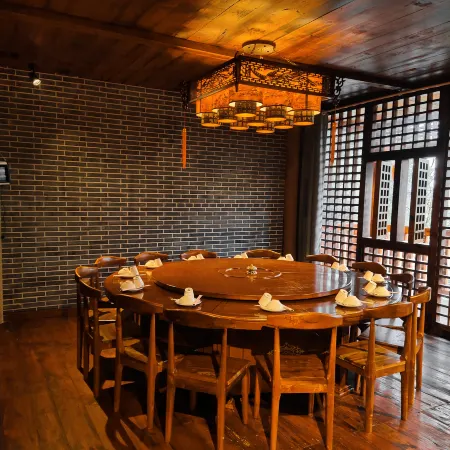 Xinyida Hotel