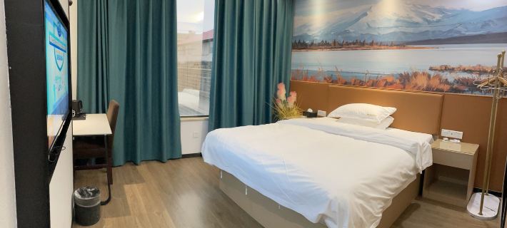 Wanzai Dream Shadow Light Luxury Hotel Wanzai İlçesi otelleri