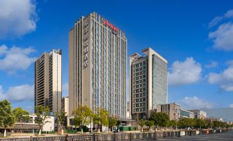 Hampton by Hilton Jiujiang Eight Mile Lake