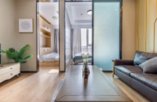 Yangzhou Xianyun Light Luxury Homestay