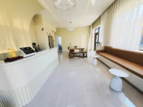 Flowers Bloom in the Western Regions homestay