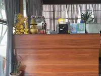 Pengzhou Shilin Qu'an Homestay