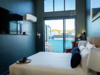 The Blue Hotel Bondi Hotels in Bondi Beach