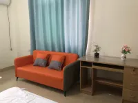 Taoli Garden Homestay (West Street Kaiyuan Temple Branch) Hotel di Quanzhou