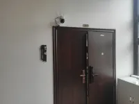 Isure Airbnb Hotel (Luchaogang Park） Hotels in 