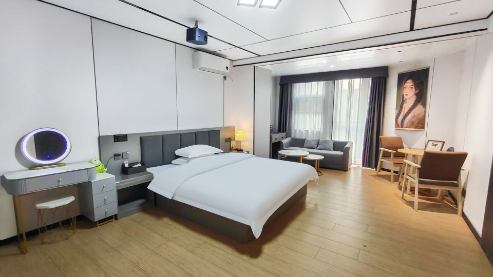 Ruyi Apartment