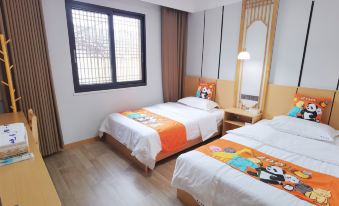Langzhong Ancient City Yiju Homestay